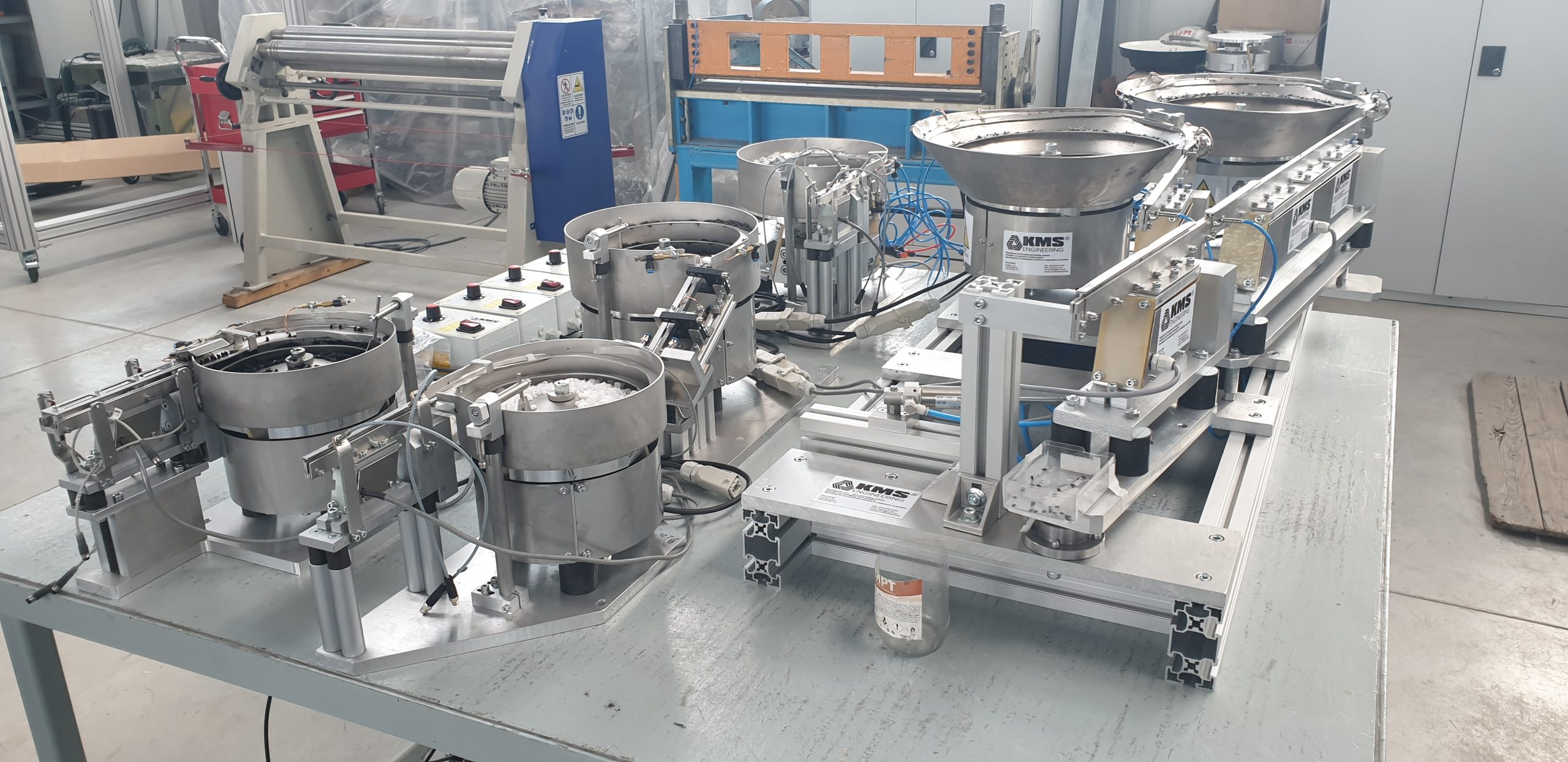 Boluri vibrante customizate KMS RBTshop